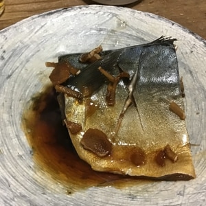 ご飯食べ過ぎるかも・・！？サバの甘辛煮付け♪